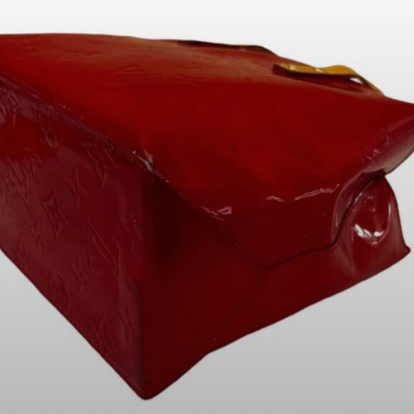 CLOSET CLEAR OUT Authentic Louis Vuitton Bag Reade PM - Picture 7 of 8